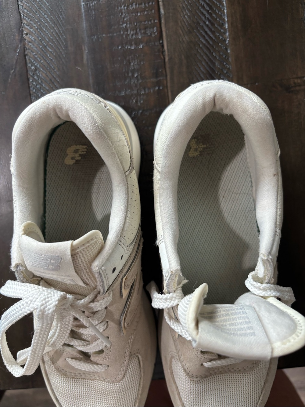 New Balance 574 WL574ZA4 Beige/White Suede Mesh Low Top Lace-Up Sneakers - Picture 5 of 7